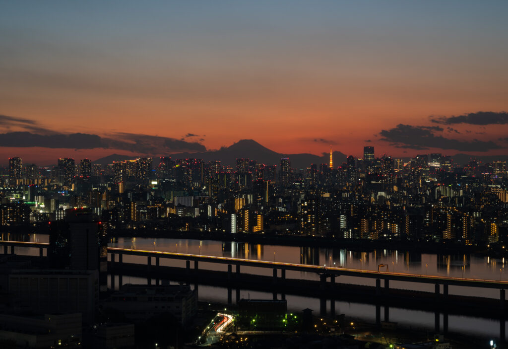 タワーホール船堀からの夜景